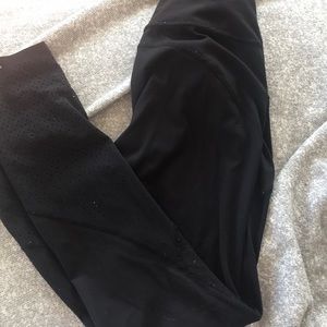Black lululemon leggings